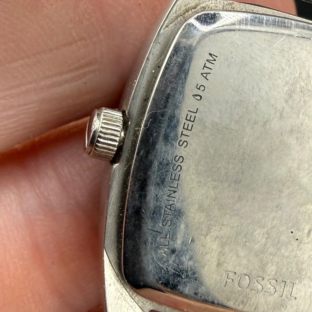 Vintage Fossil Watch Silver Tone No Band Untested